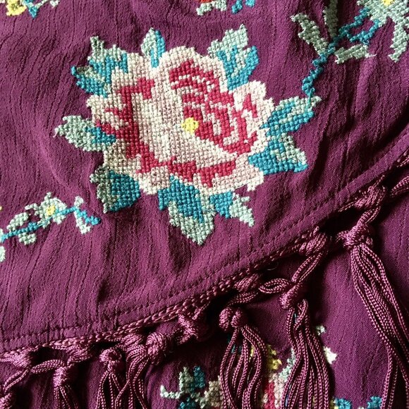 Urban Outfitters Harmony Fringe Purple Mini Skirt Size‎ Small - Picture 4 of 8